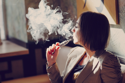 E-Cigarette Use Linked to Higher Risk of Heart Failure