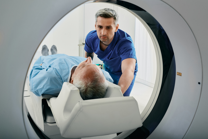 COVID-19 Airway Wall Changes Tracked by Spectral CT